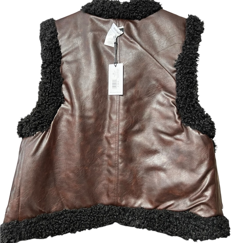 WeWoreWhat Curly Sherpa Vegan Leather Reversible Relaxed Fit Vest - Picture 6 of 7